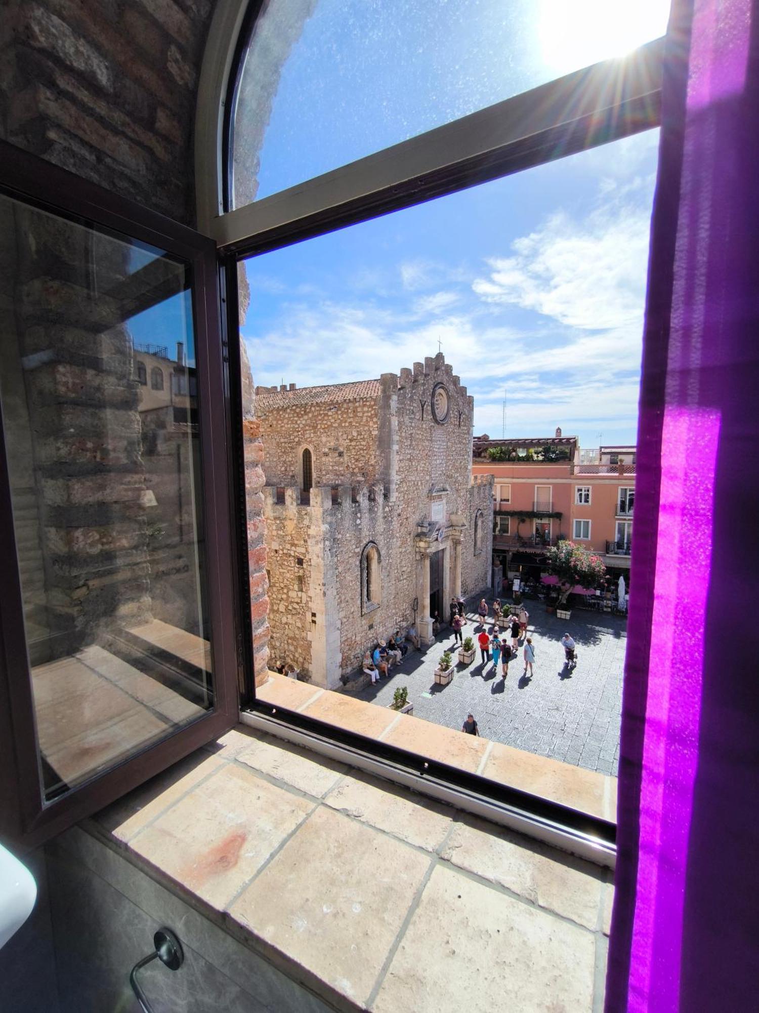 Casa Viola - Al Centro Apartment Taormina Bagian luar foto
